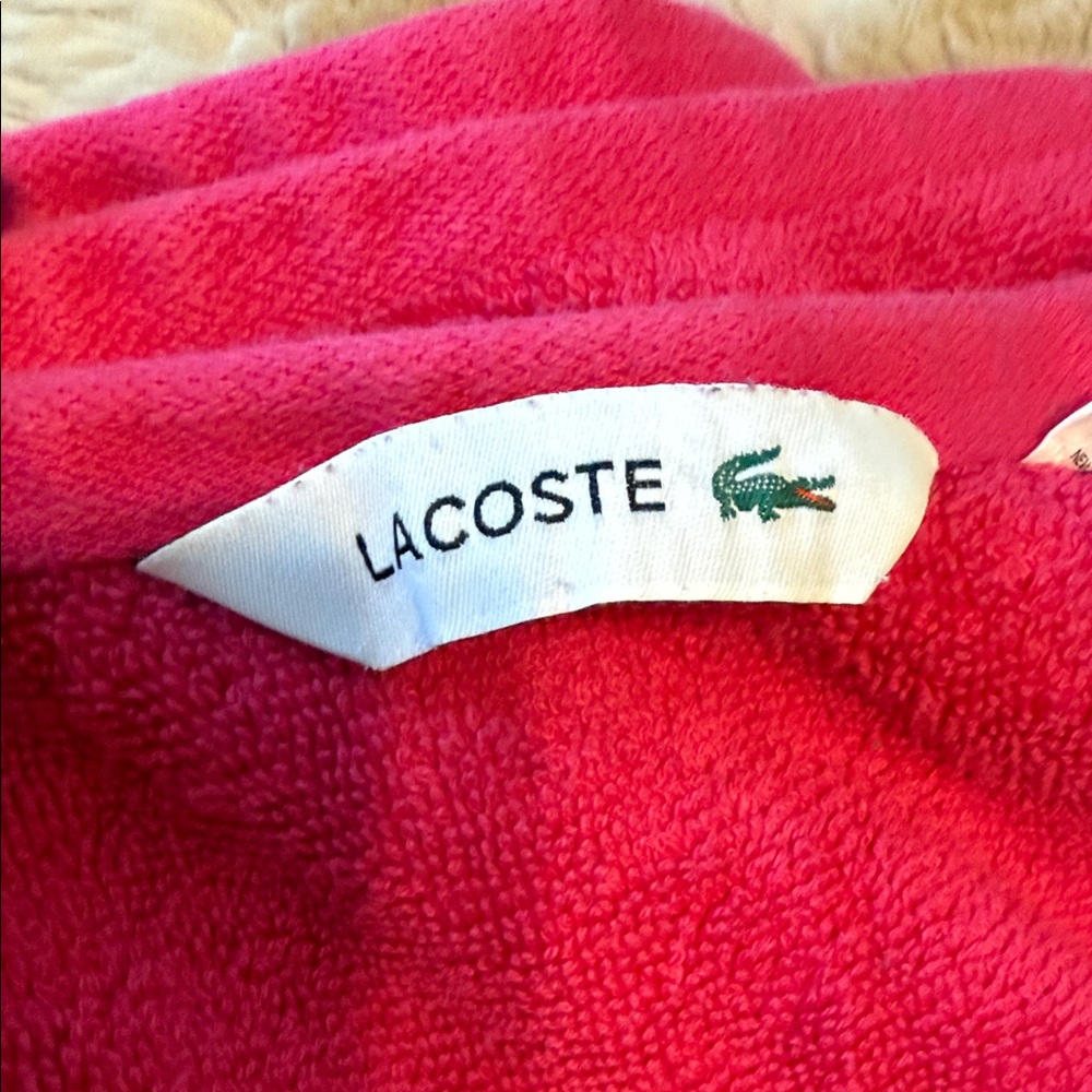 Lacoste Vibrant Pink Towel with Logo - Picture 2 of 4
